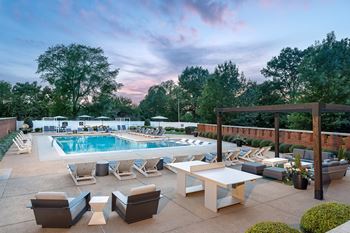 Resort-style pool with sundeck and wi-fi